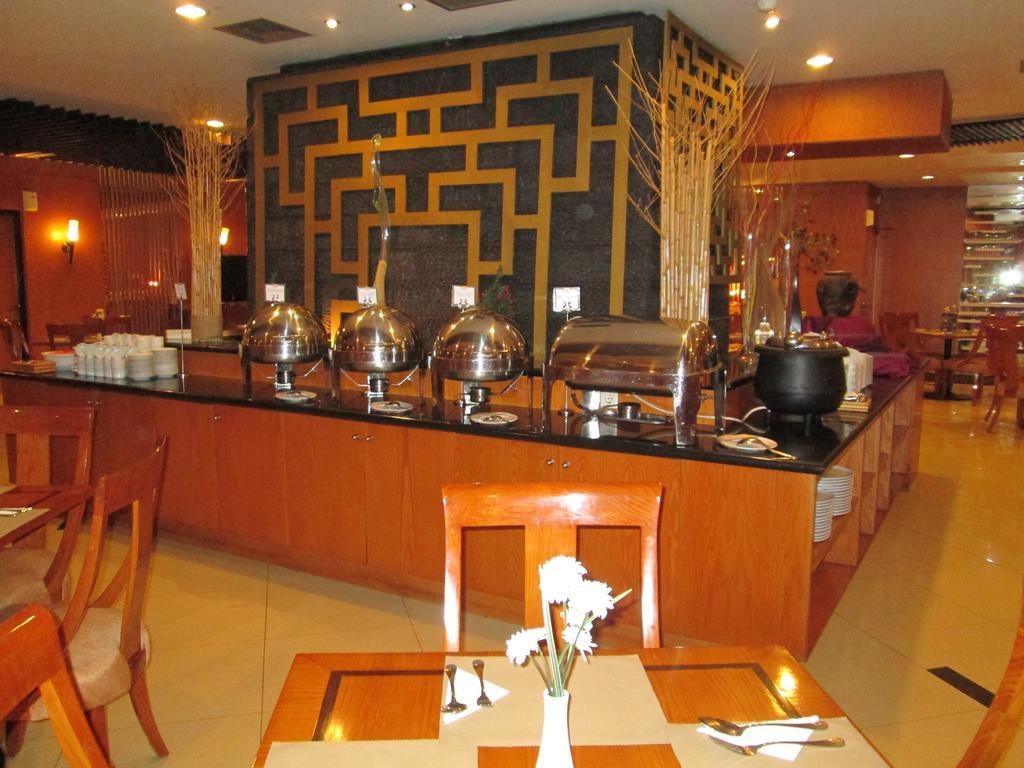 Grand Pasundan Convention Hotel Bandung Exterior photo