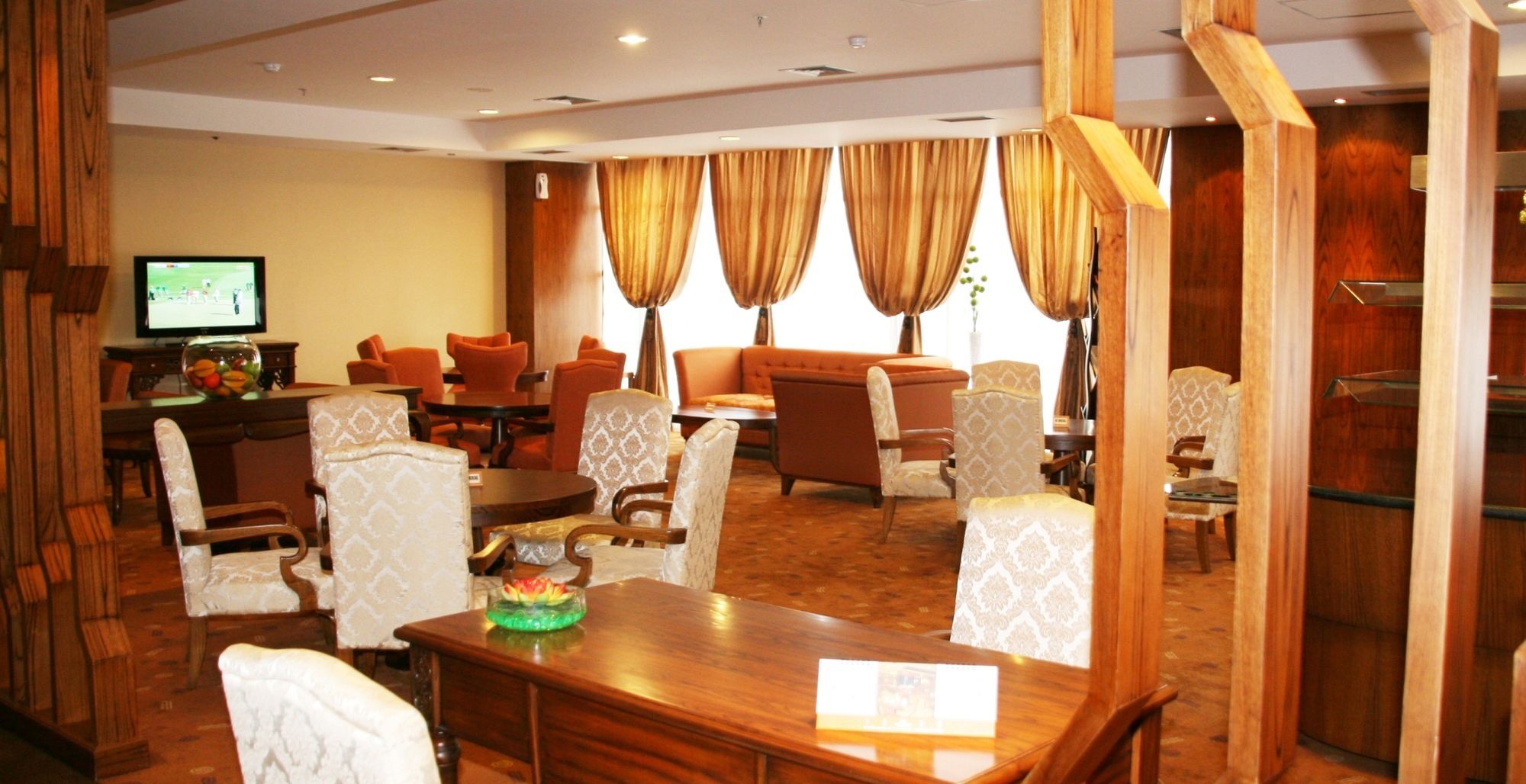 Grand Pasundan Convention Hotel Bandung Exterior photo